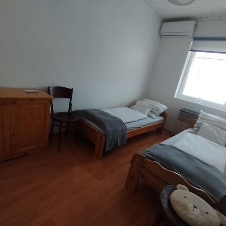 Var-Lak Apartman Balatonfůzfő Eksteriør billede